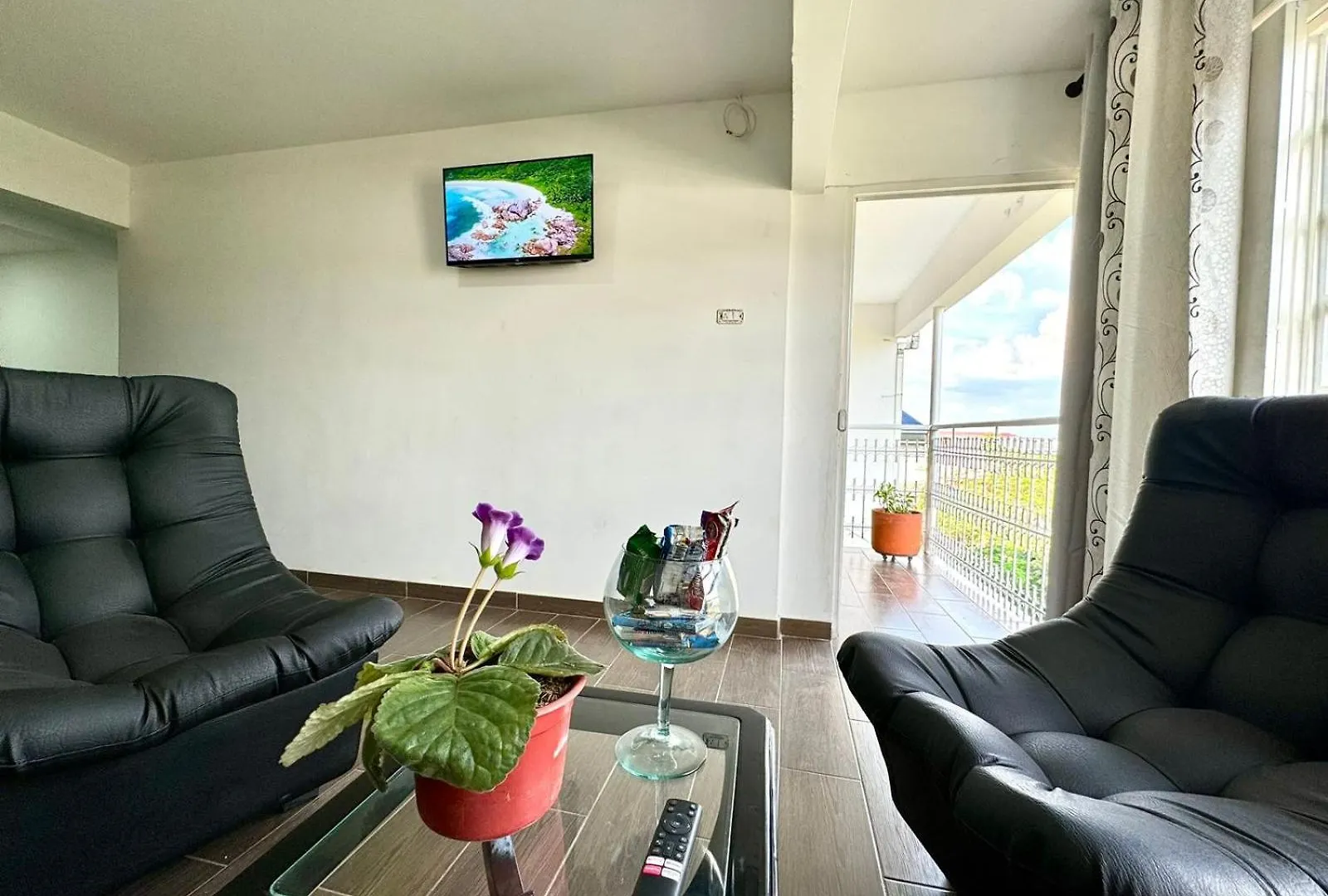 Hotel Estadia Marin Cali 0*,  Colombia